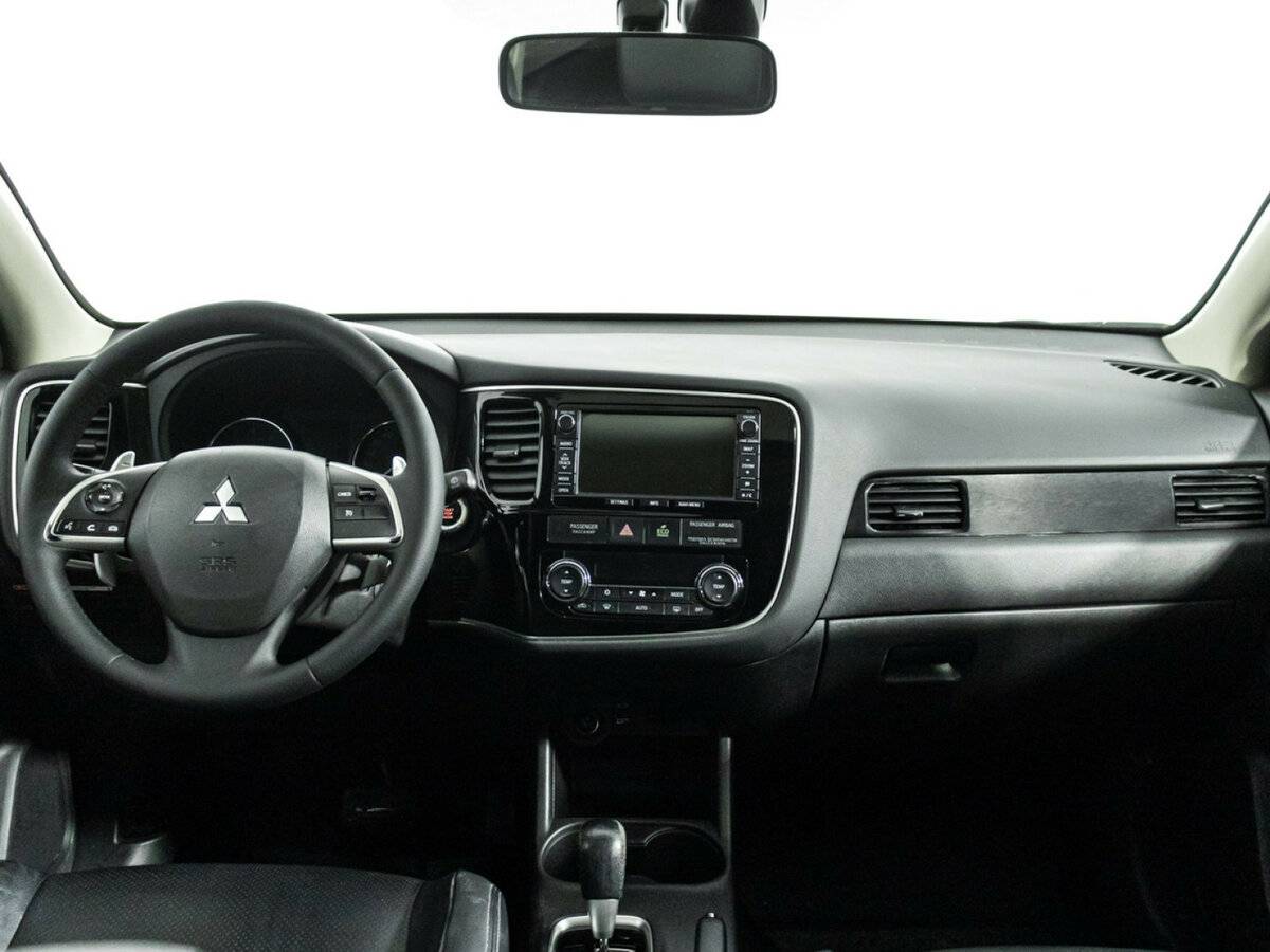Mitsubishi Outlander б/у, 2014, Автоматическая. Фото: #11