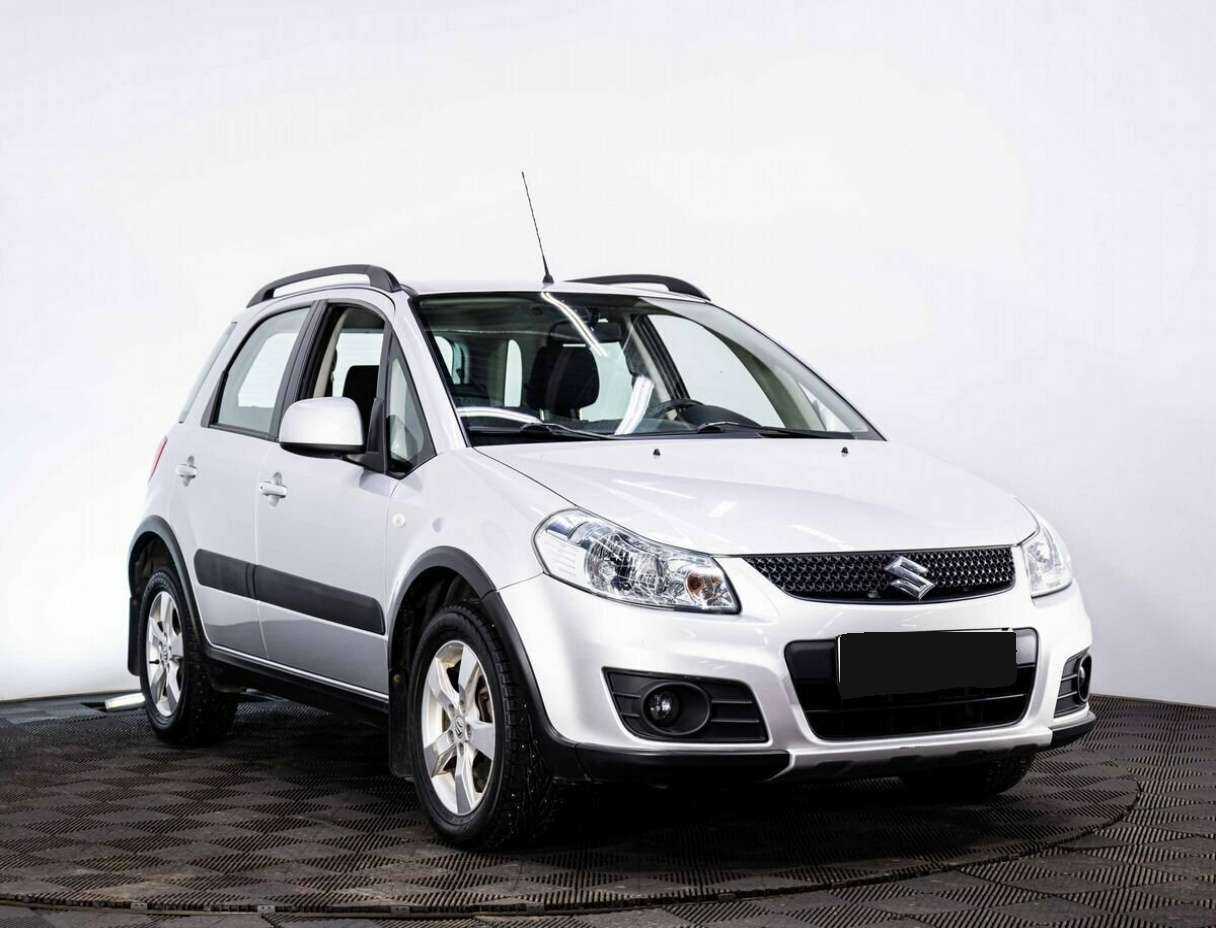 Suzuki SX4 б/у, 2013, Механическая. Фото: #2