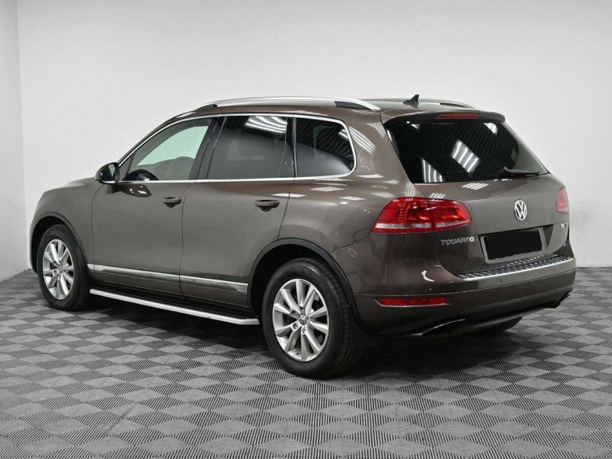 Volkswagen Touareg б/у, 2013, Автоматическая. Фото: #3