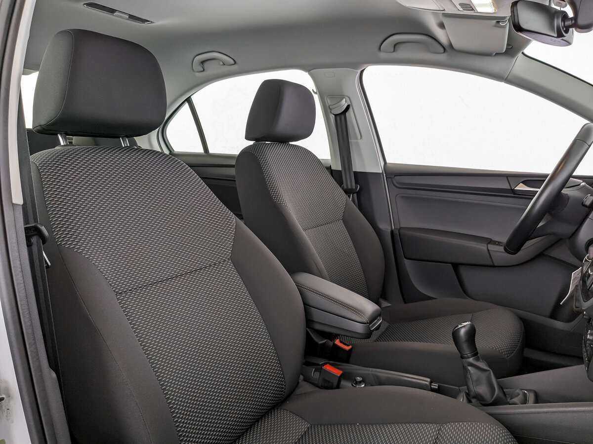 Volkswagen Polo б/у, 2020, Механическая. Фото: #21