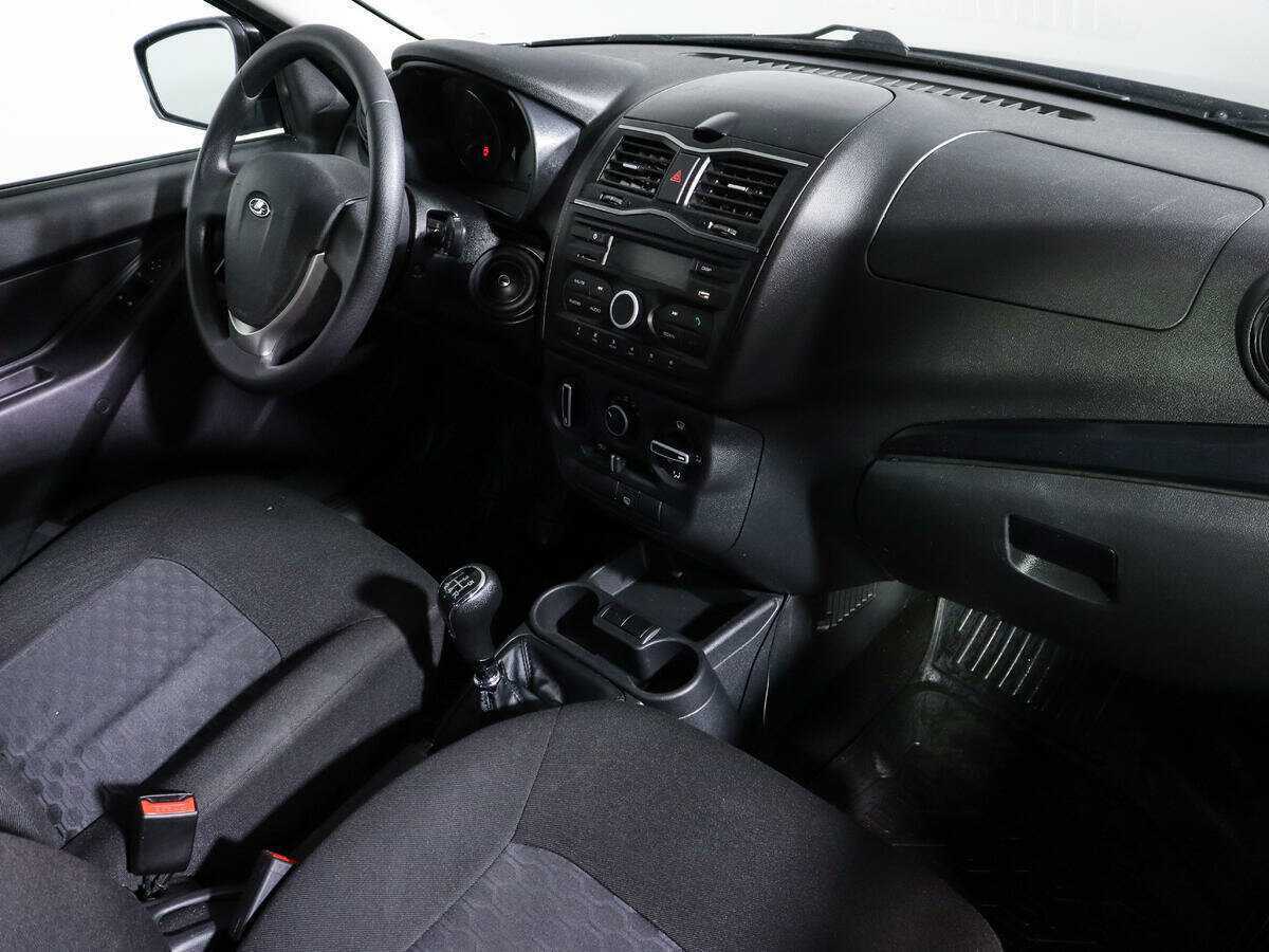 Lada (ВАЗ) Granta б/у, 2022, Механическая. Фото: #7