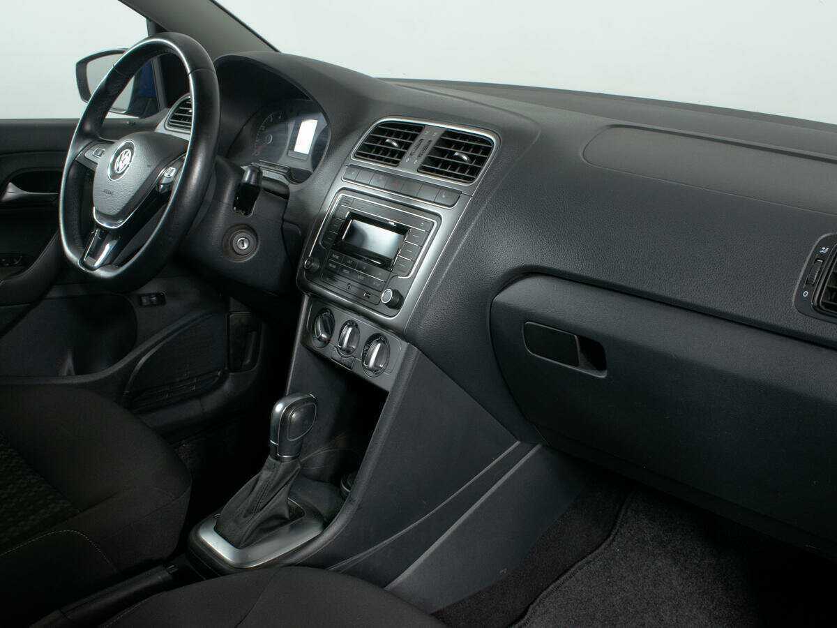 Volkswagen Polo б/у, 2019, Автоматическая. Фото: #6