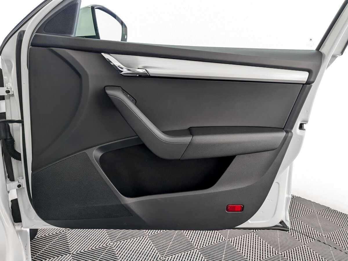 Skoda Octavia б/у, 2019, Автоматическая. Фото: #23