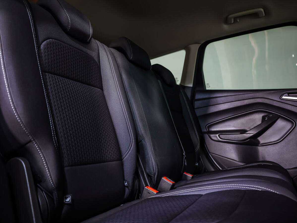 Ford Kuga б/у, 2017, Автоматическая. Фото: #10