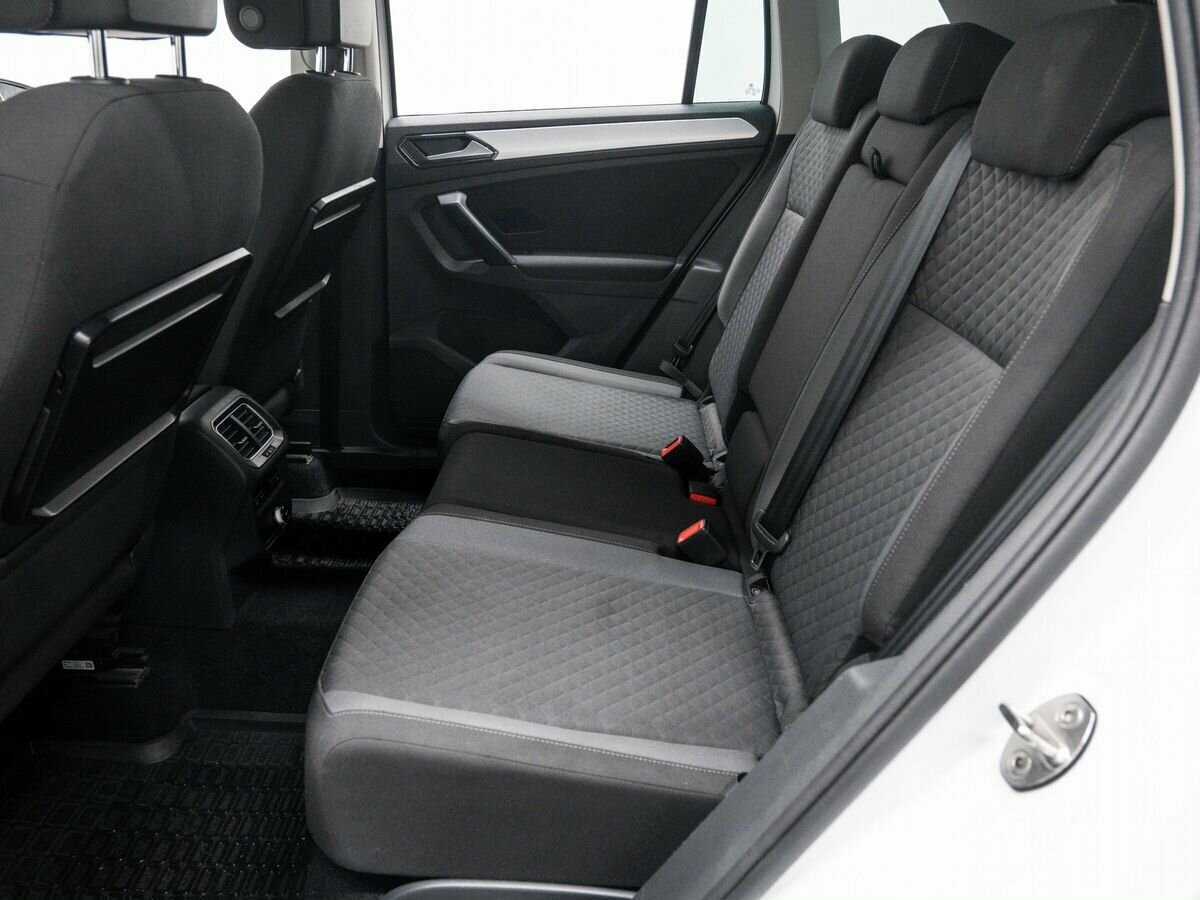 Volkswagen Tiguan б/у, 2017, Роботизированная. Фото: #12