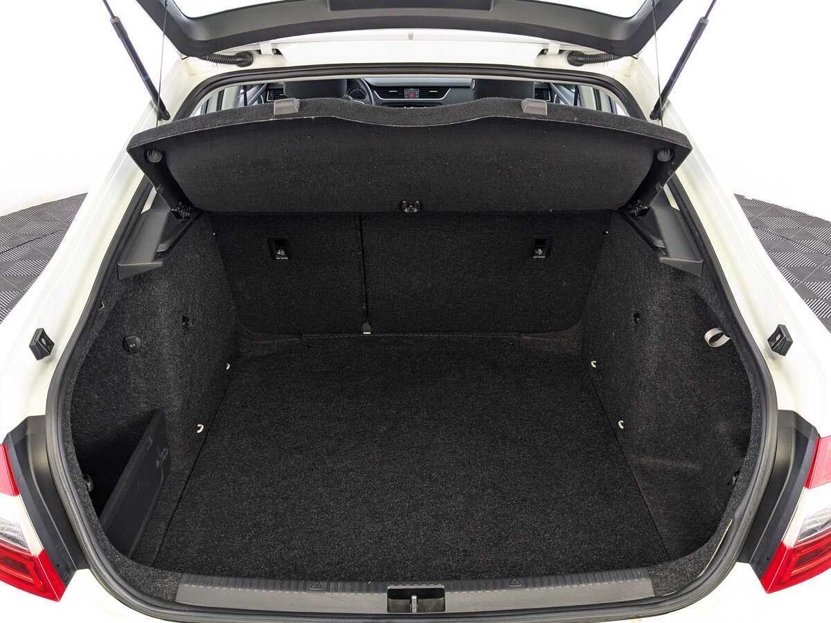 Skoda Octavia б/у, 2019, Автоматическая. Фото: #9