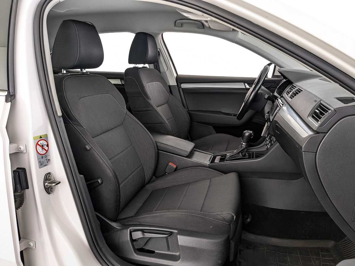 Skoda Superb б/у, 2017, Роботизированная. Фото: #18