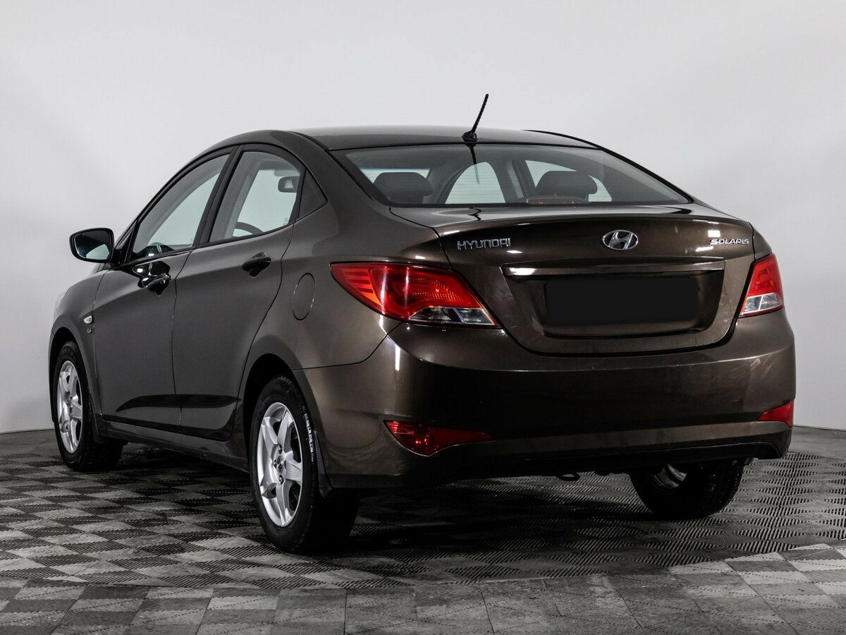 Hyundai Solaris б/у, 2015, Автоматическая. Фото: #5