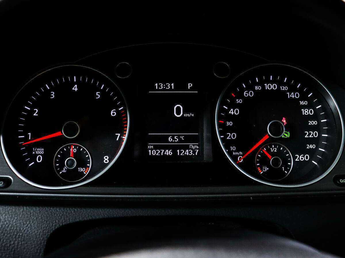 Volkswagen Passat б/у, 2014, Роботизированная. Фото: #8