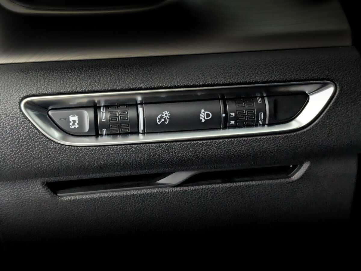 Geely Coolray б/у, 2021, Роботизированная. Фото: #23