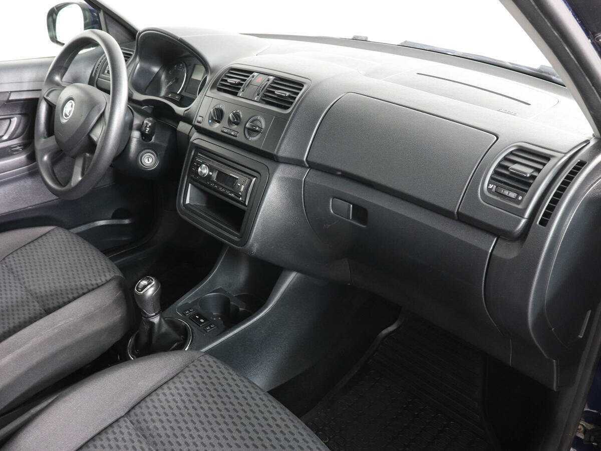 Skoda Fabia б/у, 2013, Механическая. Фото: #5