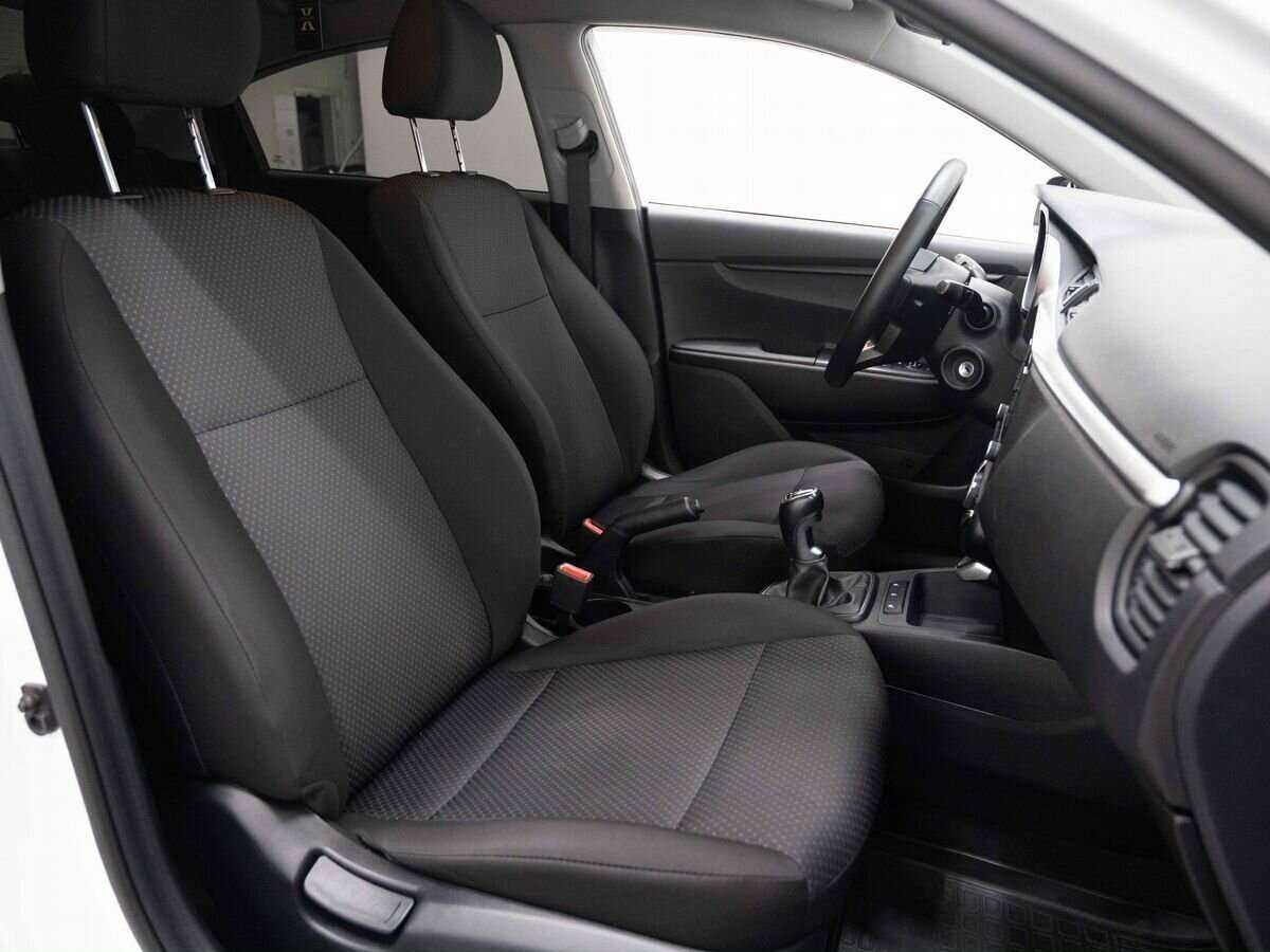 Kia Rio б/у, 2022, Механическая. Фото: #10