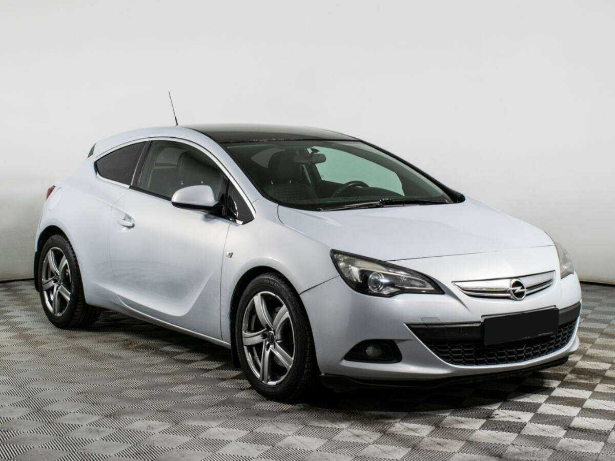 Opel Astra б/у, 2012, Автоматическая. Фото: #2