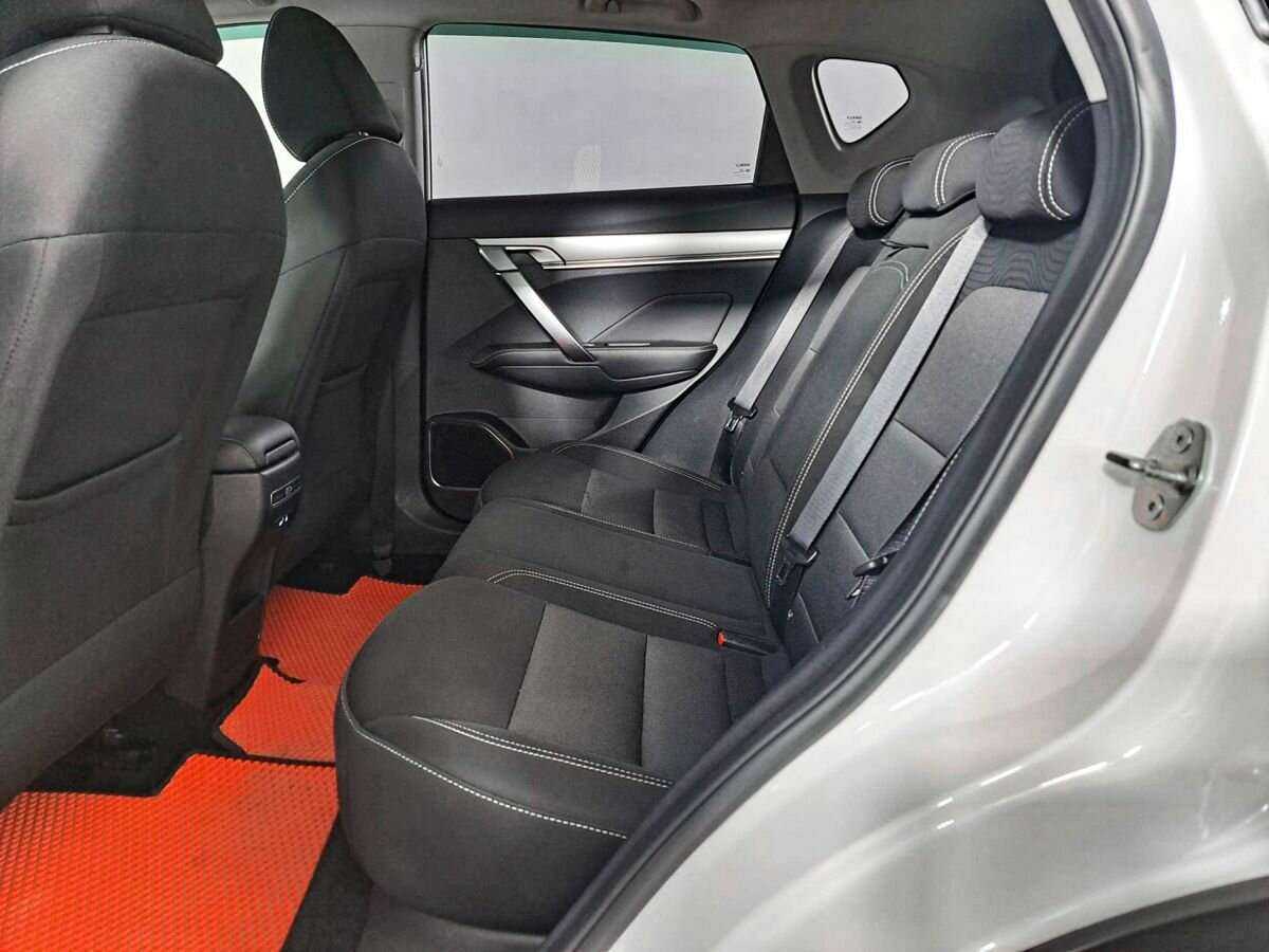 Geely Coolray б/у, 2021, Роботизированная. Фото: #9