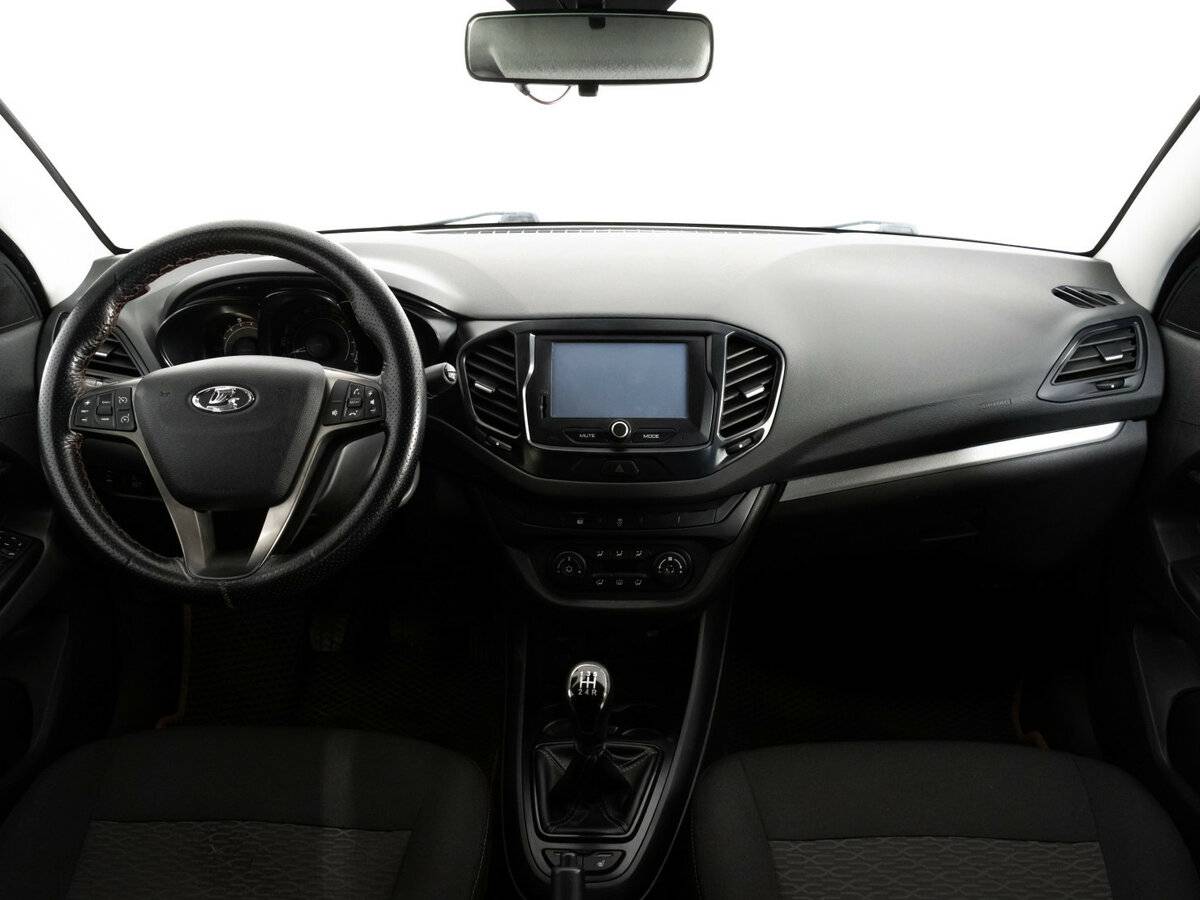 Lada (ВАЗ) Vesta б/у, 2017, Механическая. Фото: #7