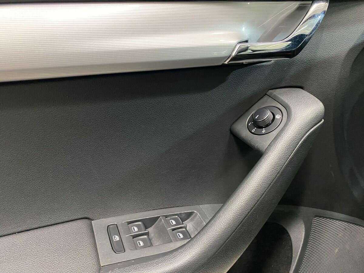 Skoda Octavia б/у, 2013, Механическая. Фото: #15