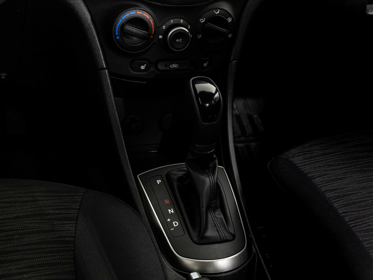 Hyundai Solaris б/у, 2015, Автоматическая. Фото: #9