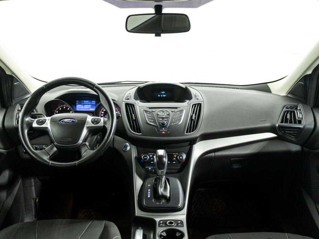 Ford Kuga б/у, 2014, Автоматическая. Фото: #12