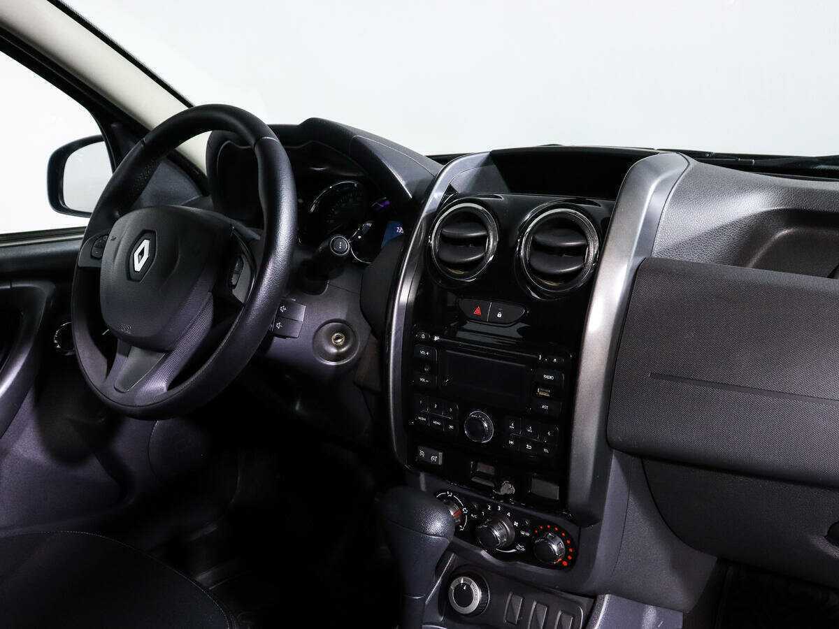 Renault Duster б/у, 2016, Автоматическая. Фото: #6