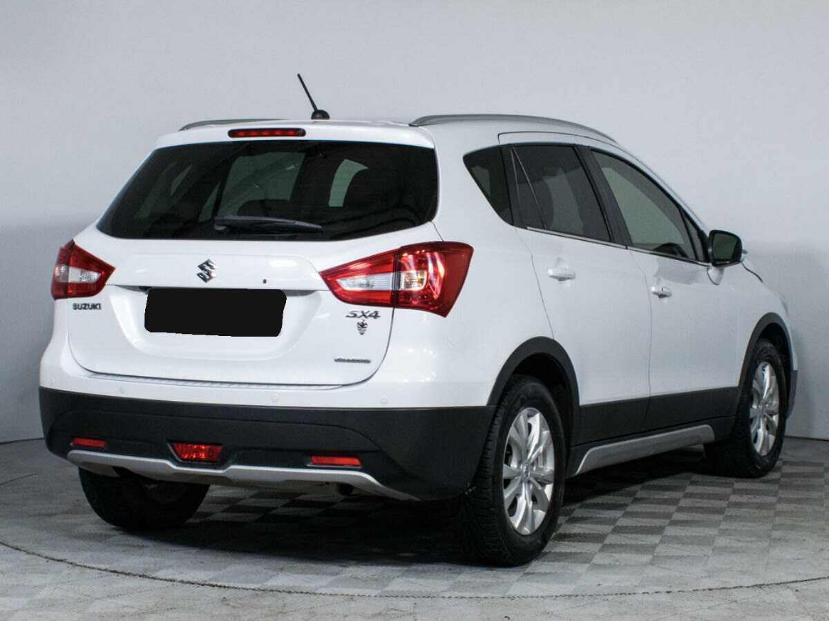 Suzuki SX4 б/у, 2018, Автоматическая. Фото: #4