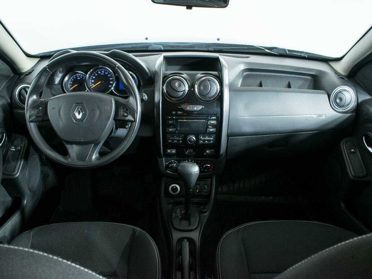 Renault Duster б/у, 2015, Автоматическая. Фото: #11