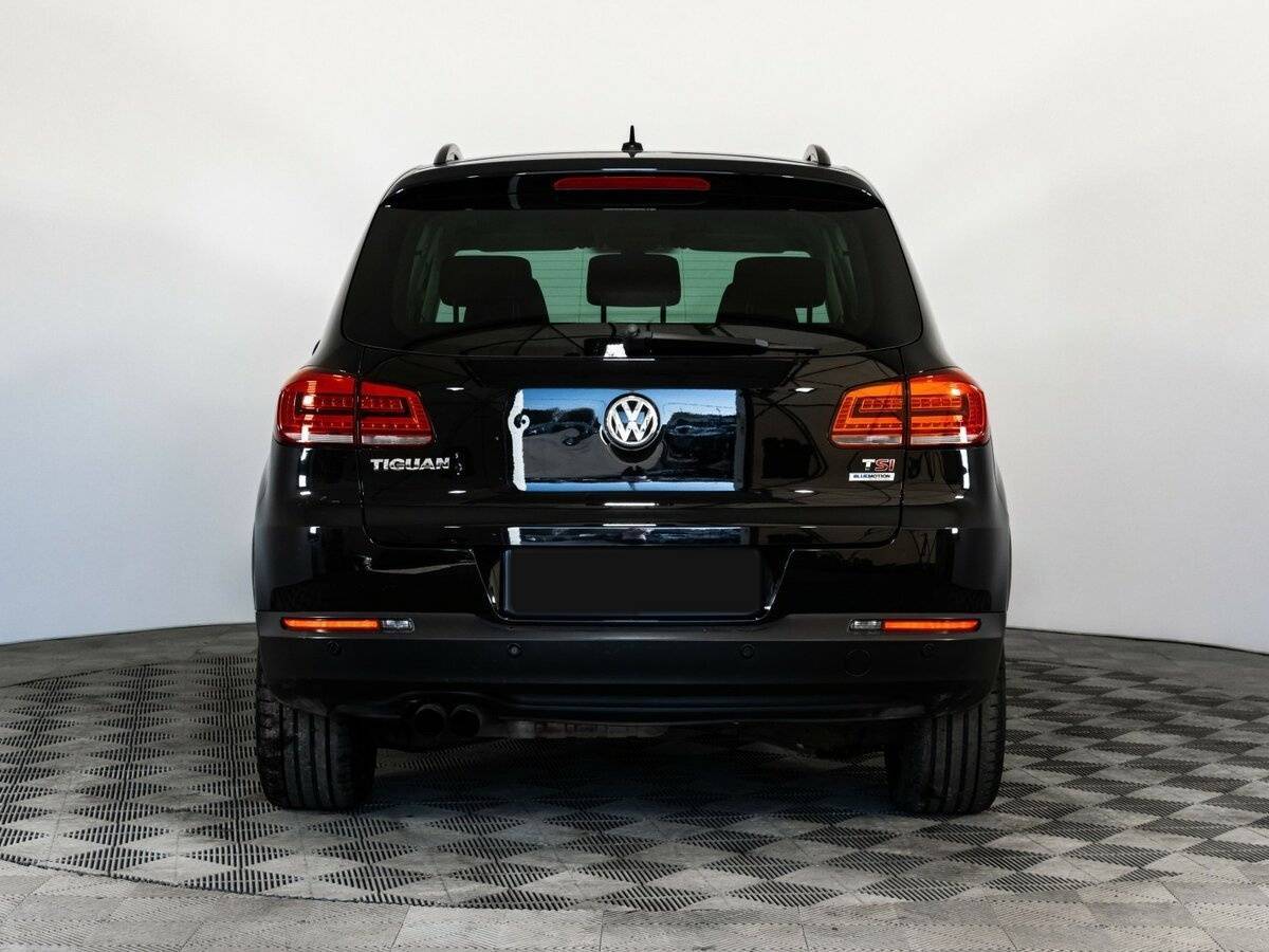 Volkswagen Tiguan б/у, 2015, Роботизированная. Фото: #4