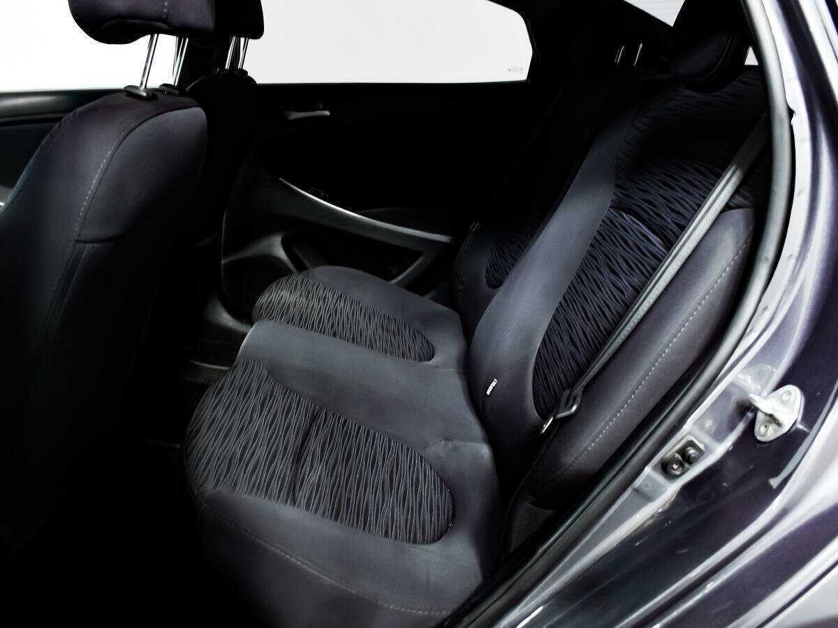 Hyundai Solaris б/у, 2016, Механическая. Фото: #11