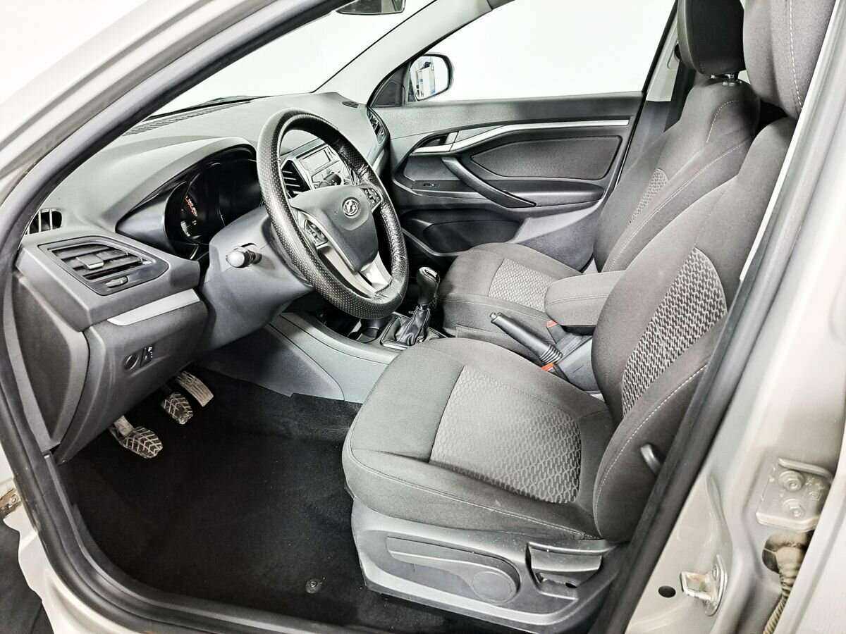 Lada (ВАЗ) Vesta б/у, 2019, Механическая. Фото: #10