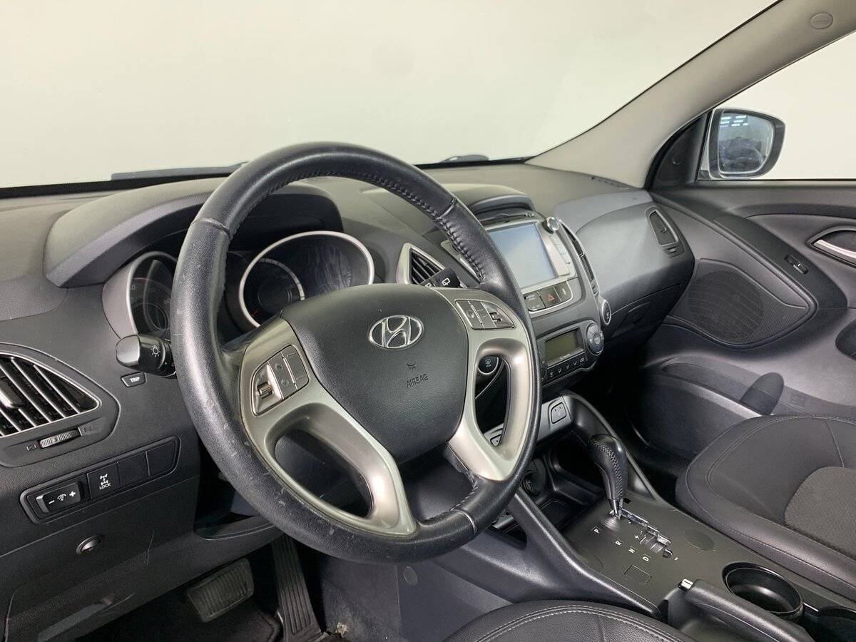 Hyundai ix35 б/у, 2012, Автоматическая. Фото: #10