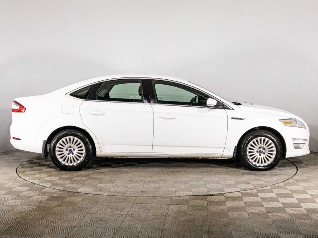 Ford Mondeo б/у, 2014, Механическая. Фото: #3