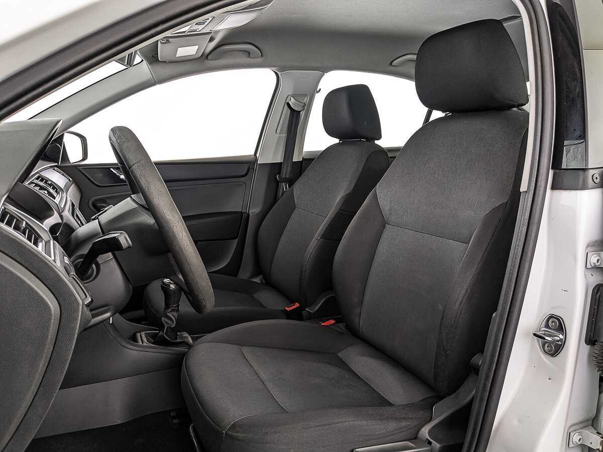 Skoda Rapid б/у, 2017, Механическая. Фото: #18