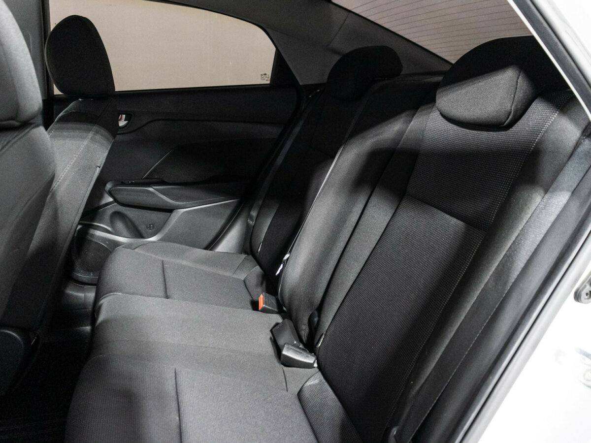 Hyundai Solaris б/у, 2019, Автоматическая. Фото: #9