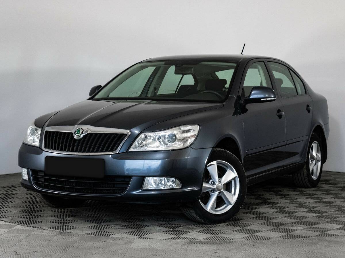 Skoda Octavia б/у, 2012, Механическая. Фото: #0