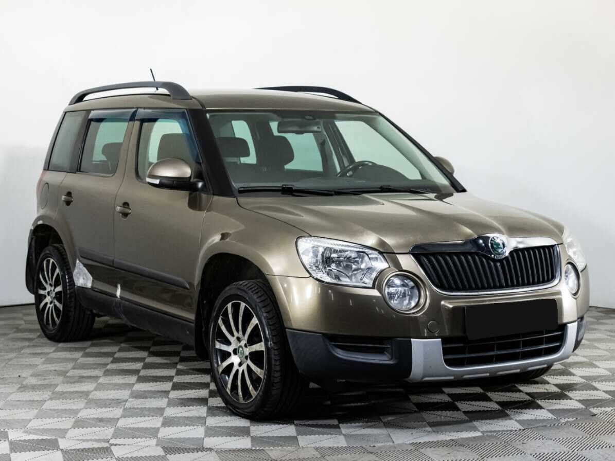 Skoda Yeti б/у, 2012, Механическая. Фото: #2