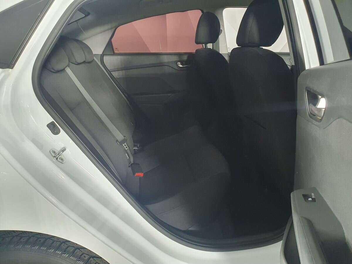 Hyundai Solaris б/у, 2021, Автоматическая. Фото: #9