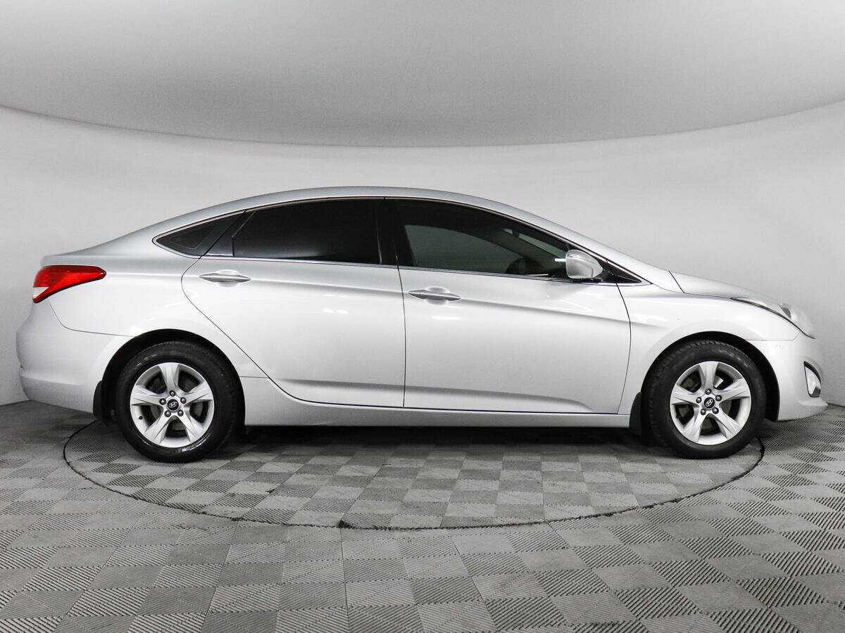 Hyundai i40 б/у, 2013, Автоматическая. Фото: #3