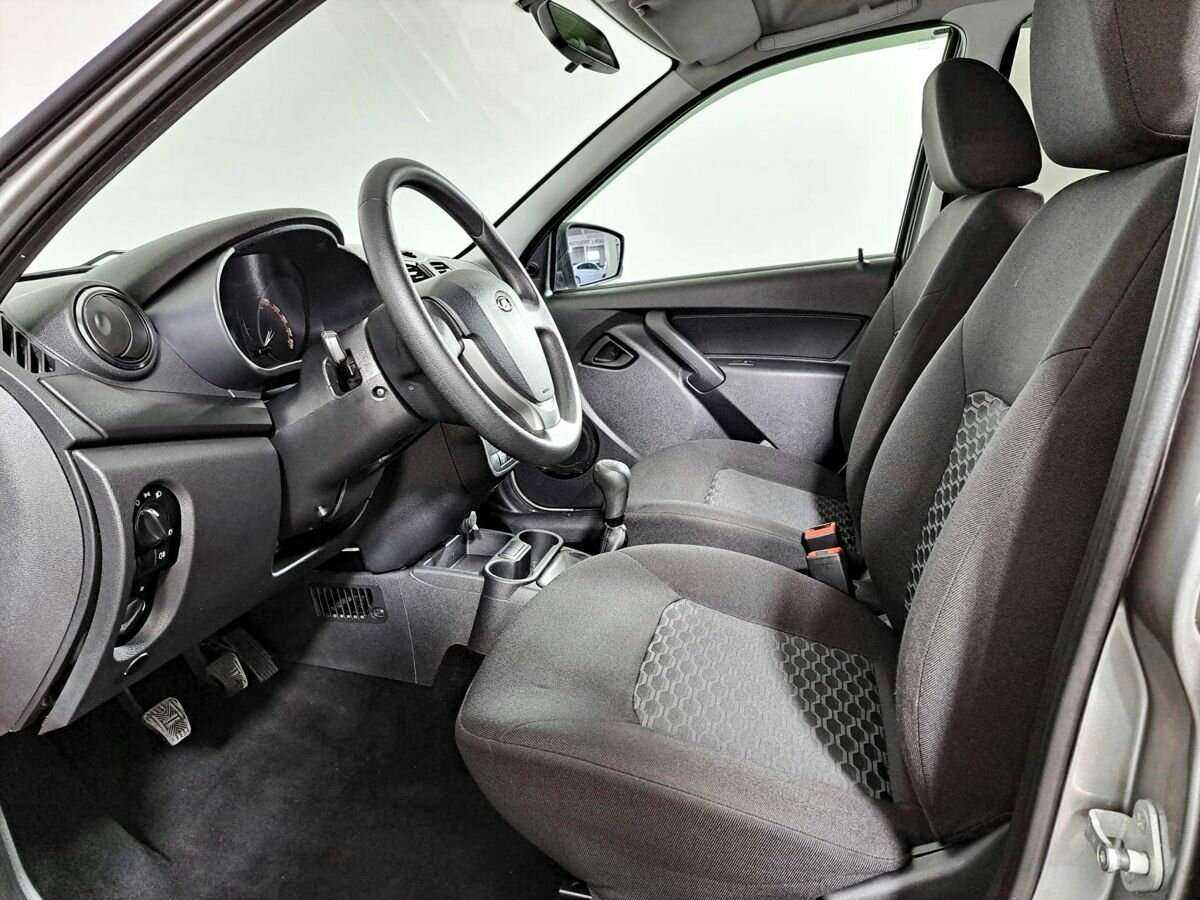 Lada (ВАЗ) Granta б/у, 2020, Механическая. Фото: #10