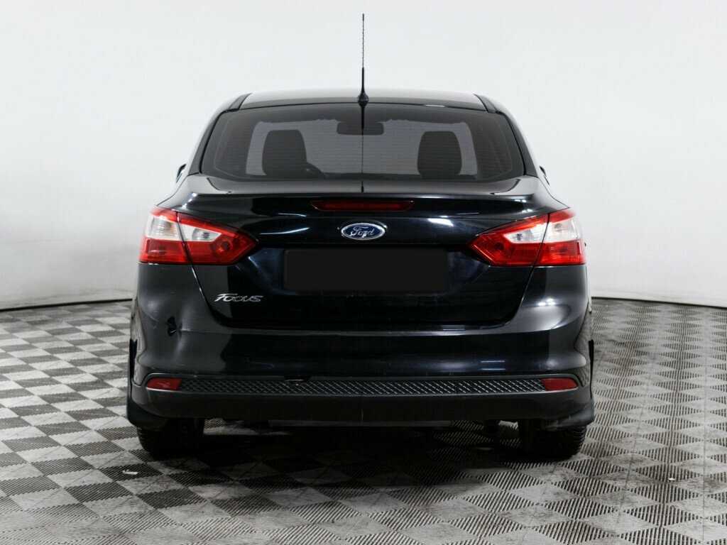 Ford Focus б/у, 2013, Механическая. Фото: #4
