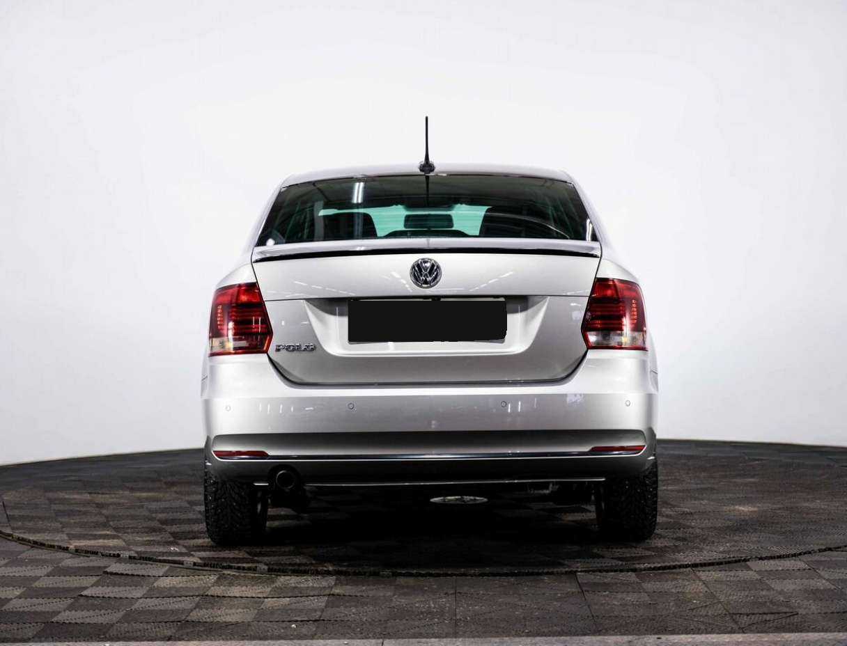 Volkswagen Polo б/у, 2018, Механическая. Фото: #4