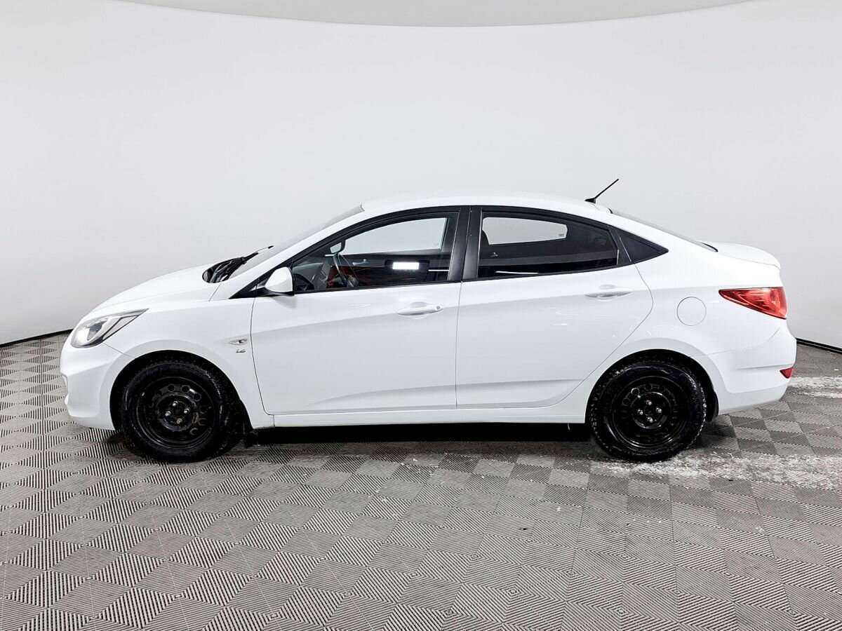 Hyundai Solaris б/у, 2013, Автоматическая. Фото: #7