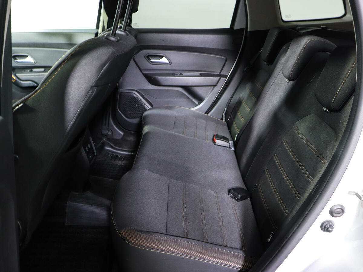 Renault Duster б/у, 2021, Механическая. Фото: #6