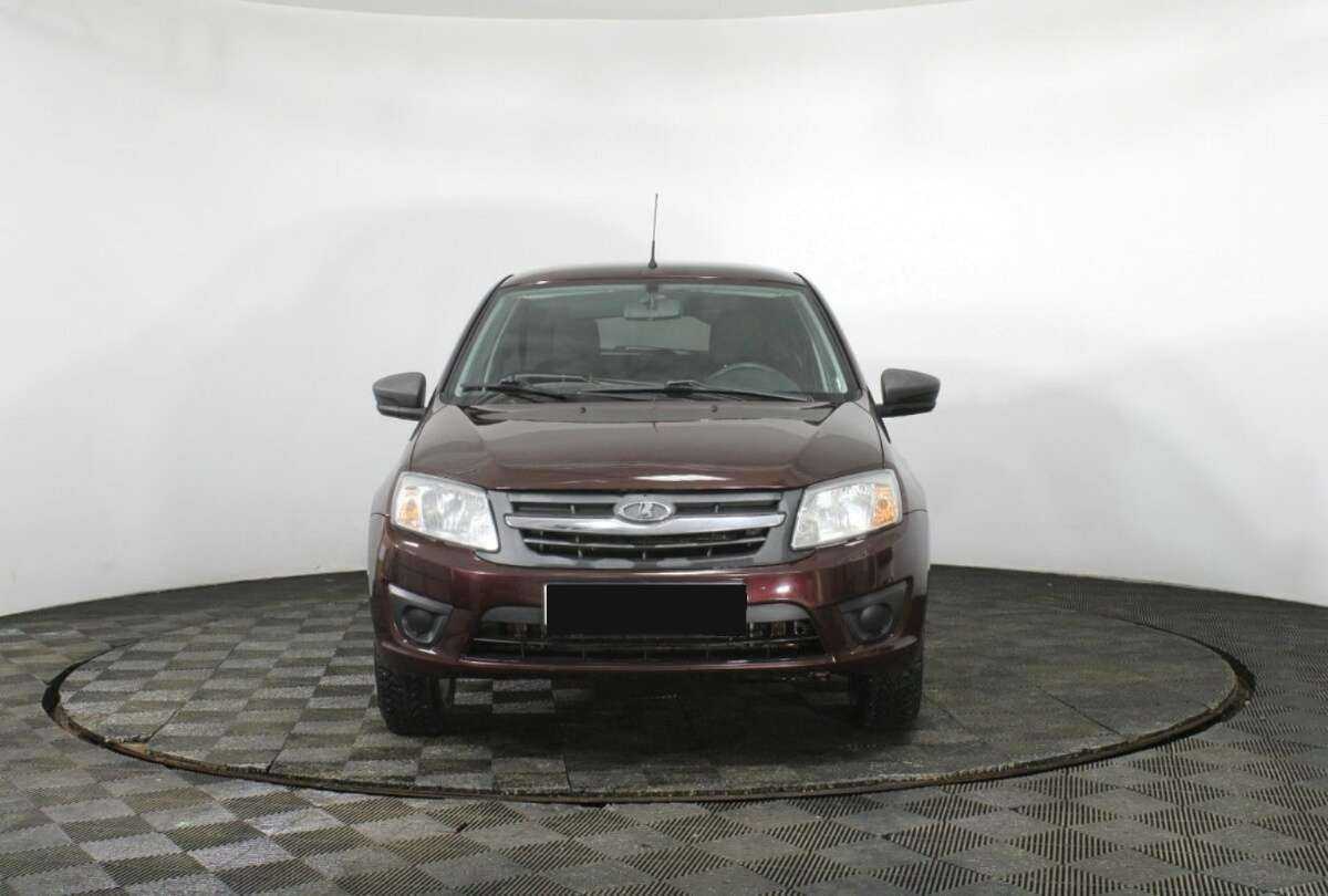 Lada (ВАЗ) Granta б/у, 2015, Механическая. Фото: #1