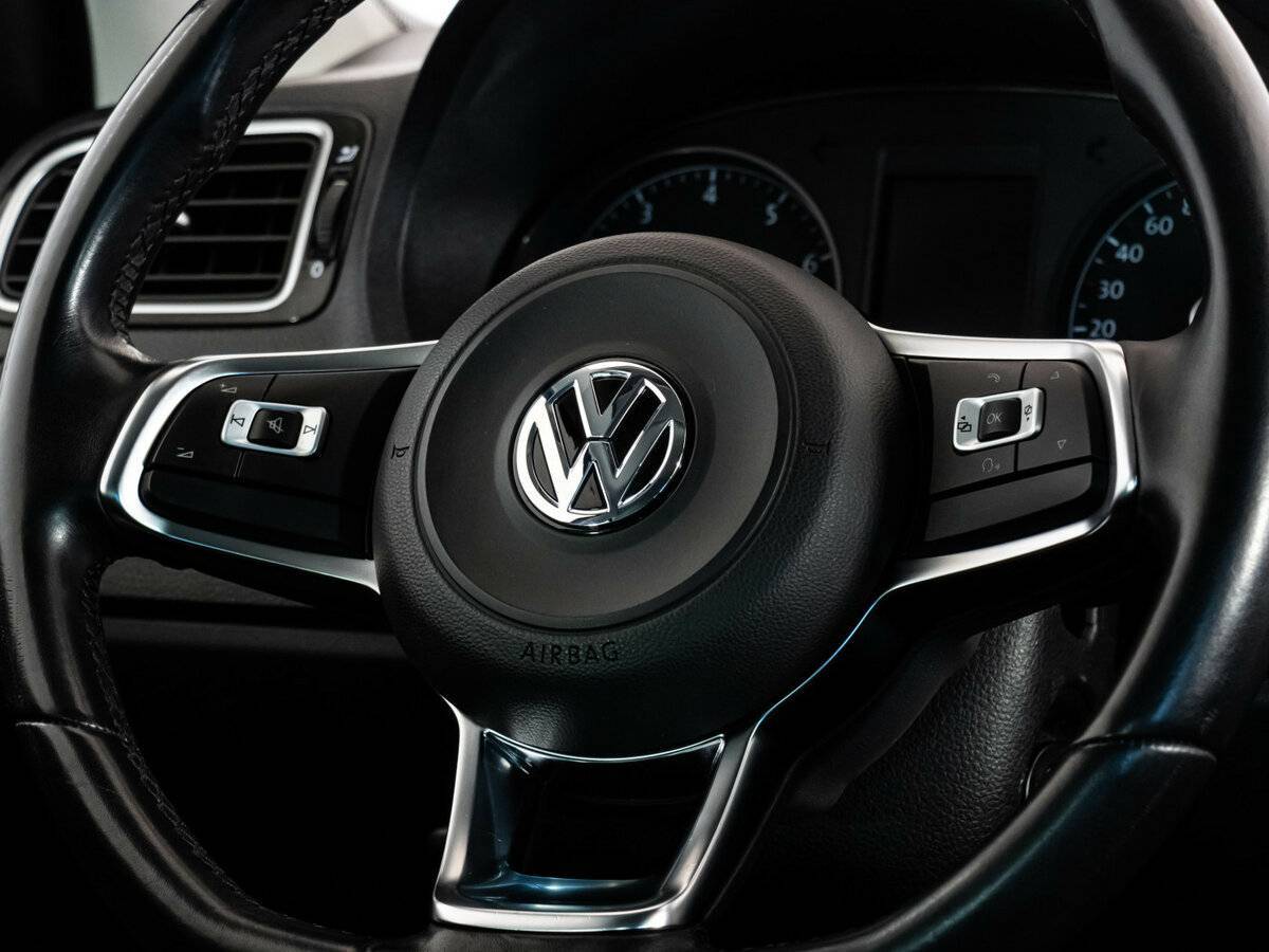 Volkswagen Polo б/у, 2019, Механическая. Фото: #11