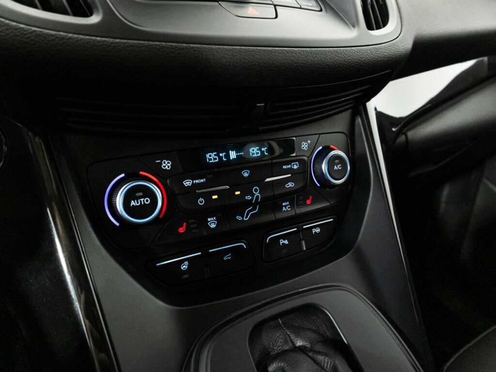 Ford Kuga б/у, 2017, Автоматическая. Фото: #17