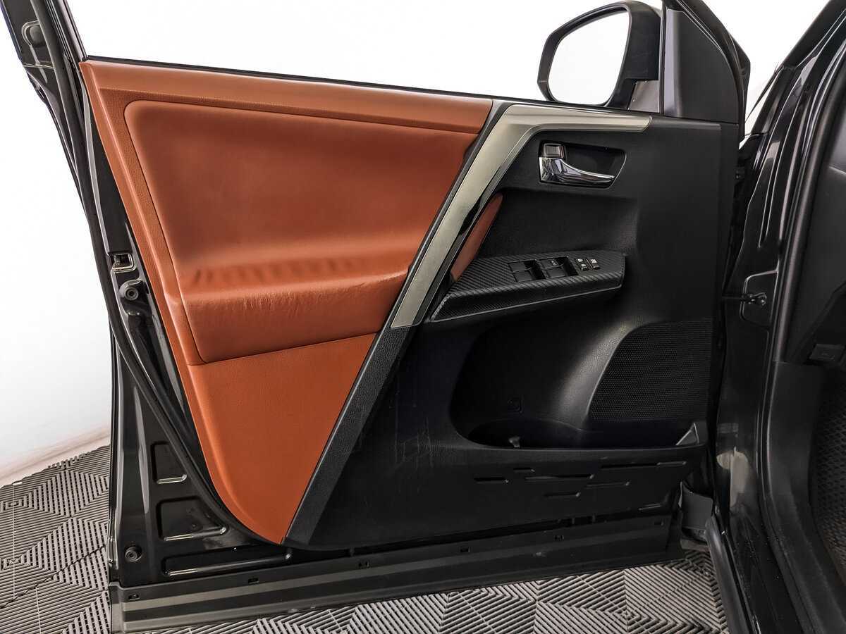 Toyota RAV4 б/у, 2013, Автоматическая. Фото: #14