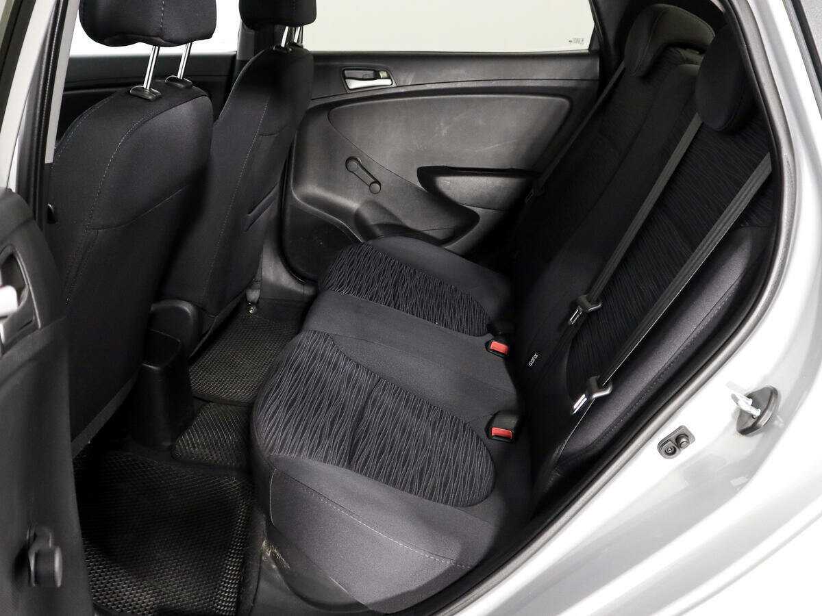 Hyundai Solaris б/у, 2016, Механическая. Фото: #9