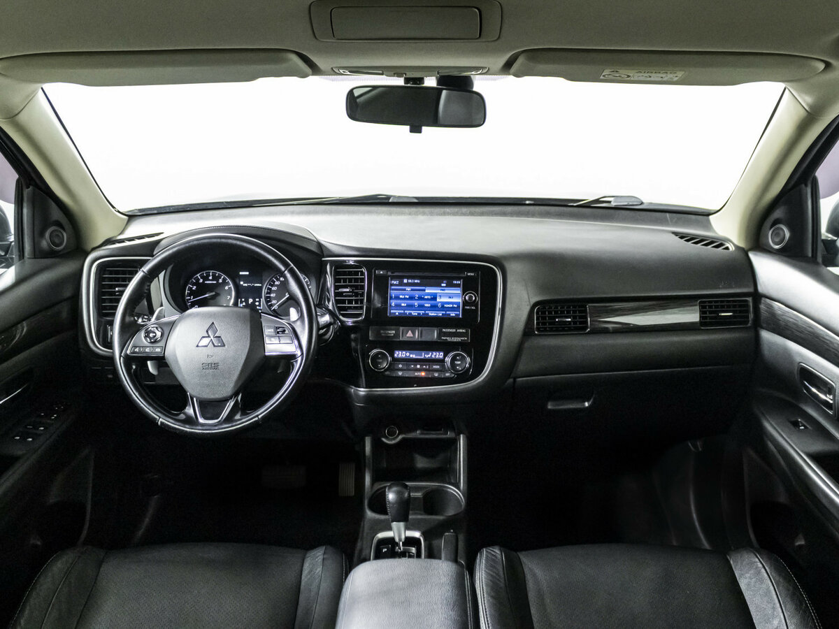 Mitsubishi Outlander б/у, 2015, Вариатор. Фото: #11