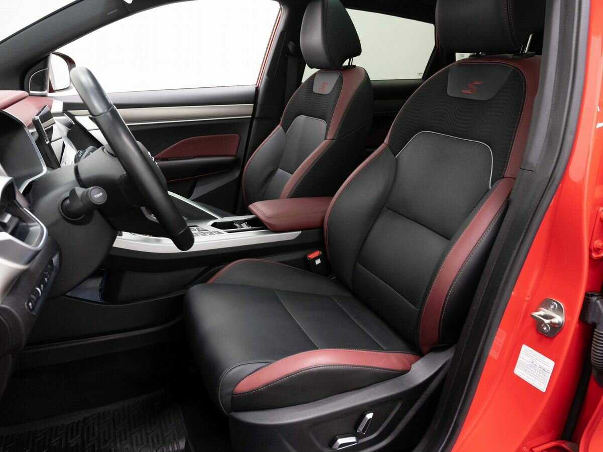 Geely Coolray б/у, 2021, Роботизированная. Фото: #7