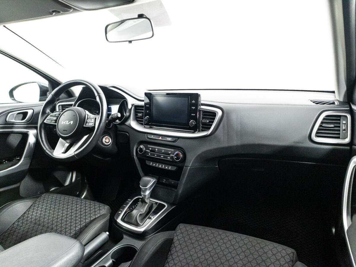 Kia Ceed б/у, 2022, Автоматическая. Фото: #8