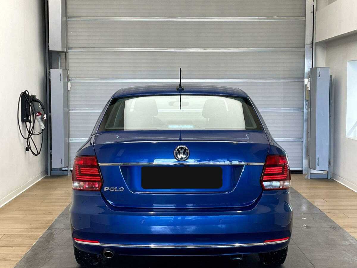 Volkswagen Polo б/у, 2018, Автоматическая. Фото: #4